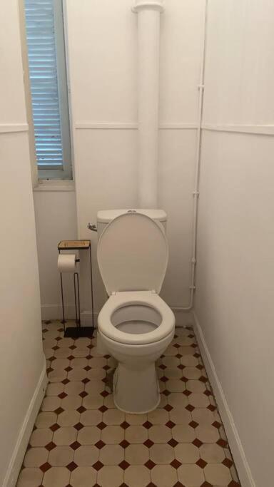Amazing 2-Bedroom Apartment In Nice Near The Beach Exteriör bild